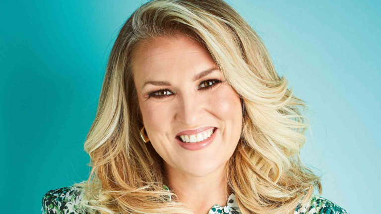 sara davies business