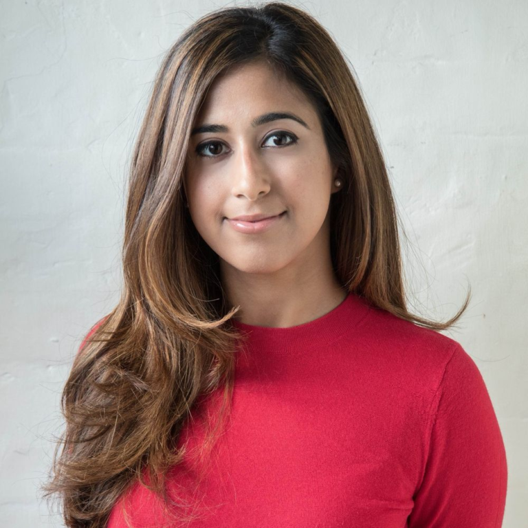 Azadeh Moshiri: Biography, Career, Journalism Journey, and Achievements azadeh moshiri