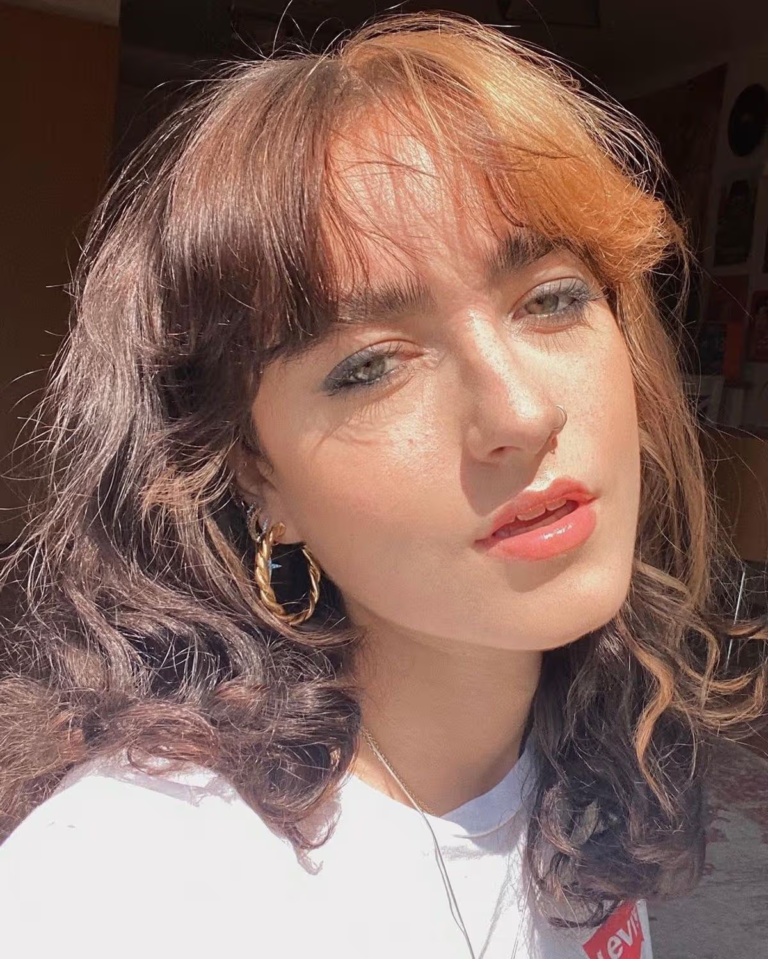 Maisie Bourke: Biography, Music Career, Age, Family, and Rise as Maisi maisie bourke
