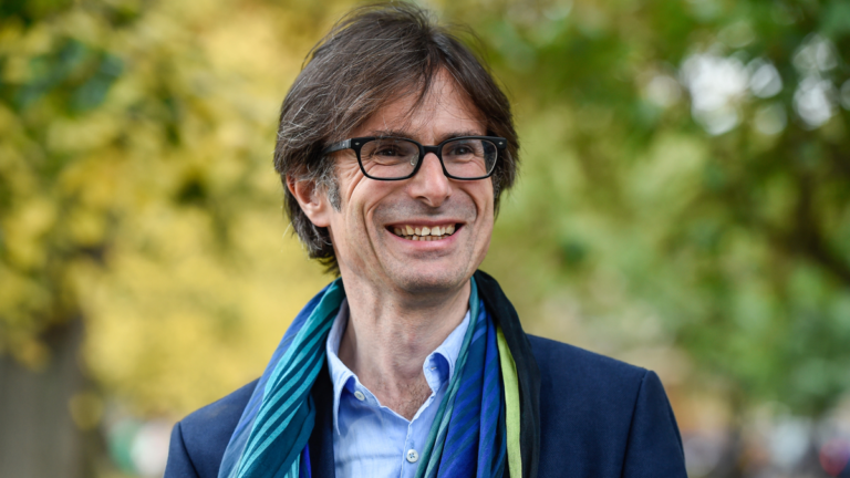 Is Robert Peston Jewish? Exploring His Jewish Background and Identity is robert peston jewish
