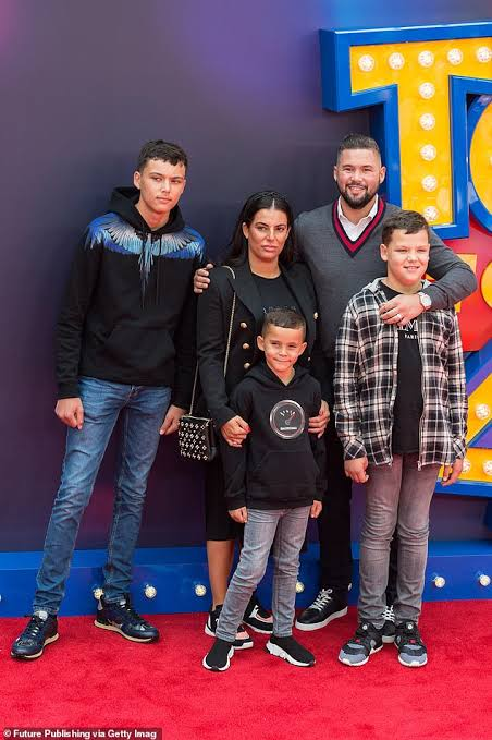 tony bellew children